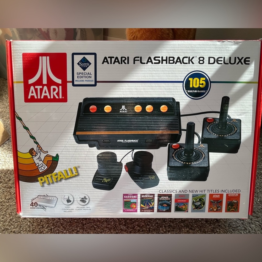 Atari Flashback 8 Deluxe Sam’s Special Edition. Open box.